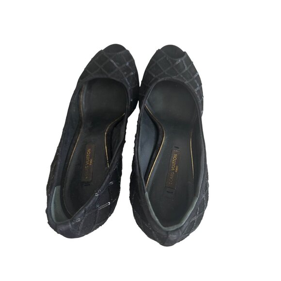 LOUIS VUITTON Black Sequin Patterned Platform Heels Size 37 / US 7 - Picture 8 of 12